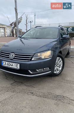 Універсал Volkswagen Passat 2012 в Черкасах