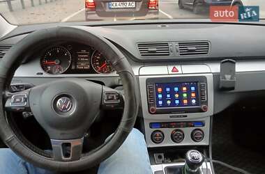 Універсал Volkswagen Passat 2009 в Києві