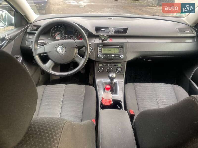 Универсал Volkswagen Passat 2006 в Рожище