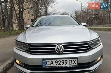 Универсал Volkswagen Passat 2015 в Одессе