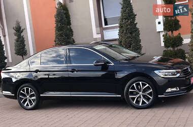 Седан Volkswagen Passat 2018 в Стрию