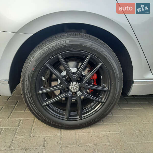 Универсал Volkswagen Passat 2017 в Хмельницком фото 11 Универсал Volkswagen Passat 2017 в Хмельницком