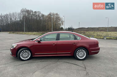 Седан Volkswagen Passat 2017 в 
