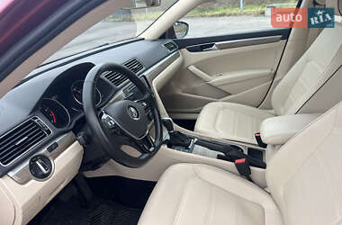 Седан Volkswagen Passat 2017 в 