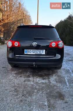 Універсал Volkswagen Passat 2010 в Вишнівці