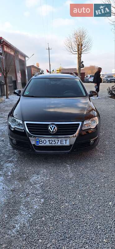 Універсал Volkswagen Passat 2010 в Вишнівці