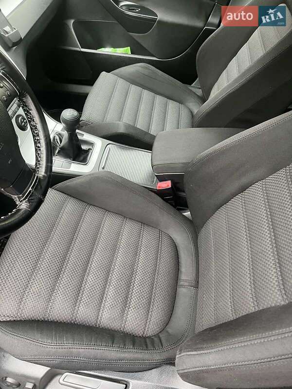 Универсал Volkswagen Passat 2007 в Житомире фото 13 Универсал Volkswagen Passat 2007 в Житомире
