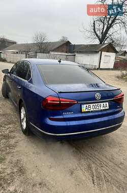 Седан Volkswagen Passat 2017 в Вінниці