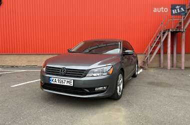 Седан Volkswagen Passat 2014 в Києві