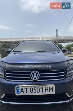 Універсал Volkswagen Passat 2011 в Івано-Франківську