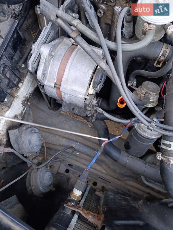 Универсал Volkswagen Passat 1988 в Днепре