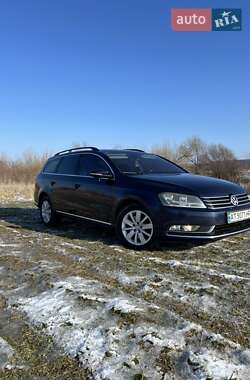 Універсал Volkswagen Passat 2013 в Івано-Франківську