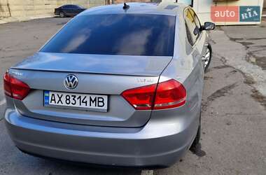 Седан Volkswagen Passat 2013 в Дніпрі