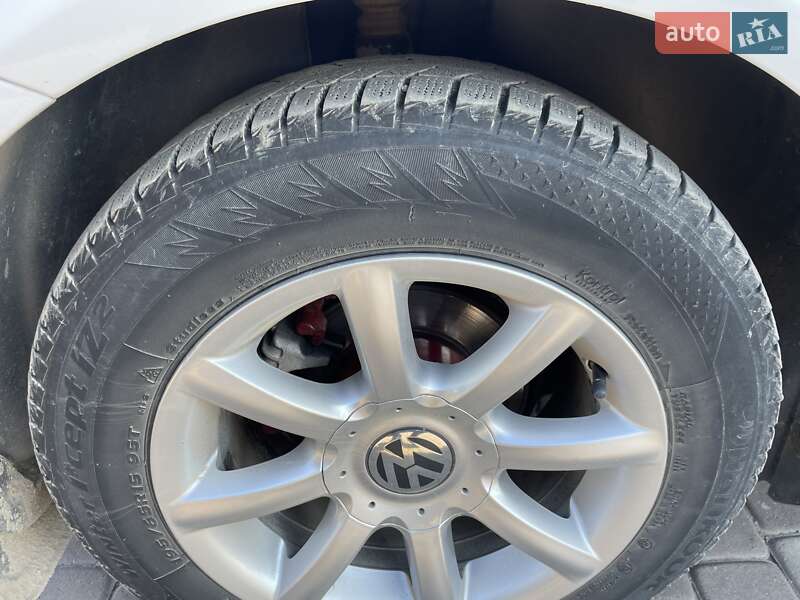 Седан Volkswagen Passat 2004 в Тернополе
