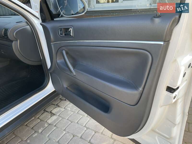 Седан Volkswagen Passat 2004 в Тернополе