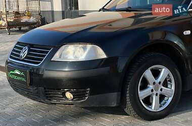 Универсал Volkswagen Passat 2002 в Киеве