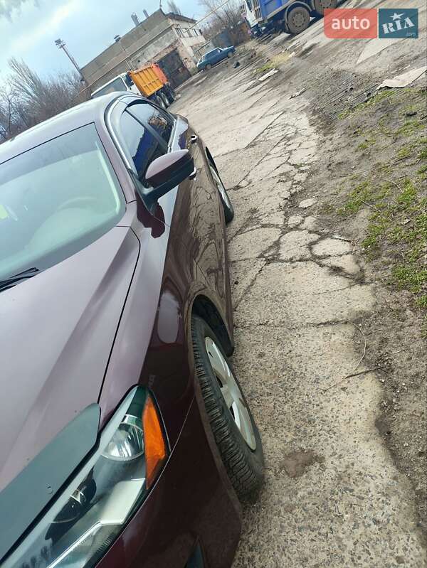 Седан Volkswagen Passat 2012 в Кривому Розі