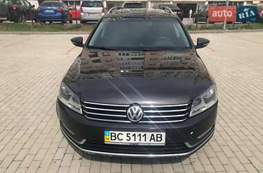 Універсал Volkswagen Passat 2011 в Львові