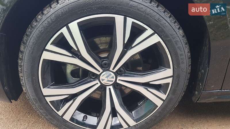 Седан Volkswagen Passat 2021 в Городке