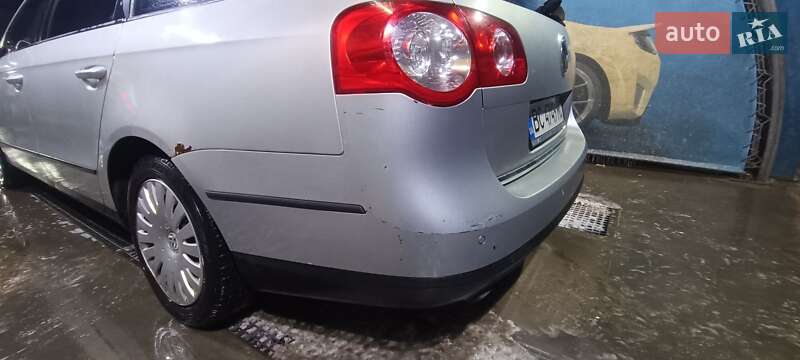 Универсал Volkswagen Passat 2006 в Львове