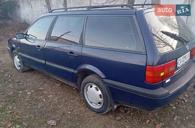 Універсал Volkswagen Passat 1995 в Умані