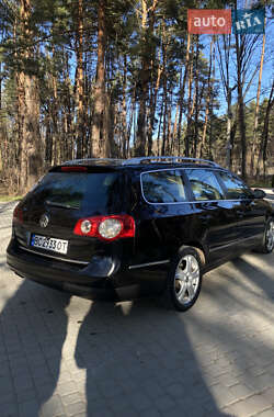 Універсал Volkswagen Passat 2006 в Львові