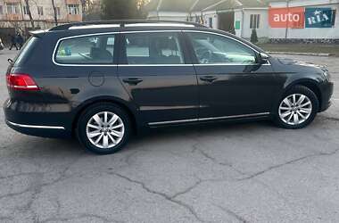 Універсал Volkswagen Passat 2011 в Звягелі