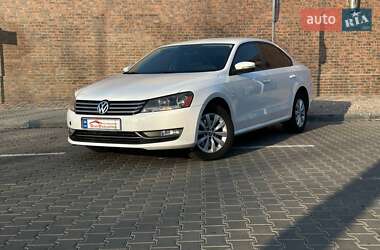 Седан Volkswagen Passat 2012 в Одессе