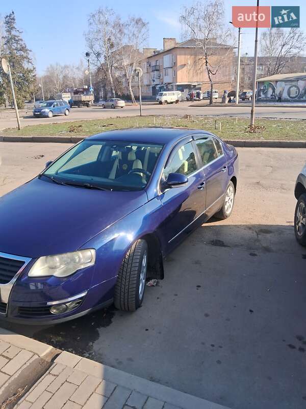 Седан Volkswagen Passat 2007 в Лубнах