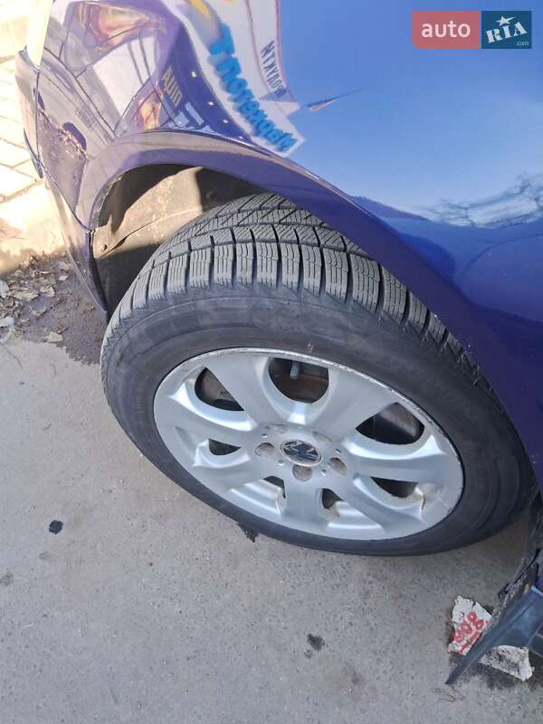 Седан Volkswagen Passat 2007 в Лубнах