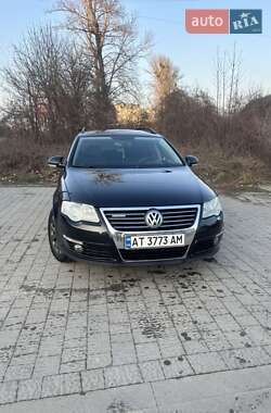 Универсал Volkswagen Passat 2010 в Ивано-Франковске