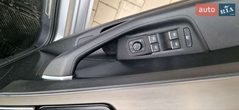 Універсал Volkswagen Passat 2018 в Хмельницькому