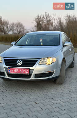 Седан Volkswagen Passat 2005 в Тернополе