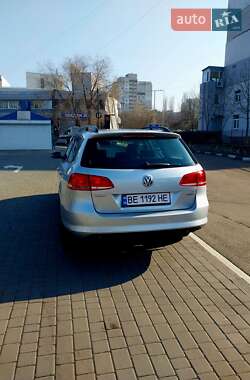 Універсал Volkswagen Passat 2014 в Миколаєві