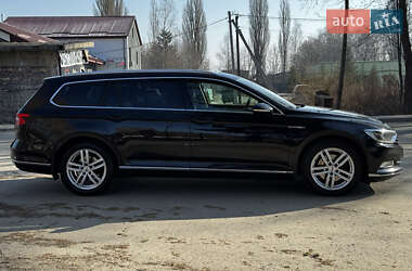 Универсал Volkswagen Passat 2017 в Звягеле