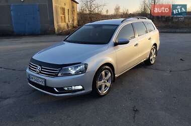 Універсал Volkswagen Passat 2012 в Бердичеві