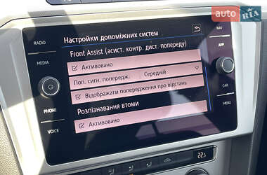 Универсал Volkswagen Passat 2017 в Львове