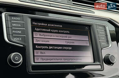 Седан Volkswagen Passat 2016 в Дрогобыче