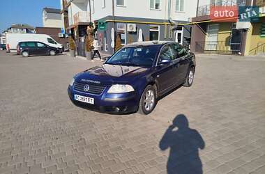 Седан Volkswagen Passat 2003 в Старій Вижівці