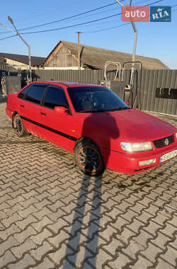 Седан Volkswagen Passat 1995 в 