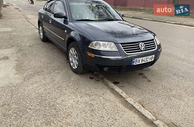 Седан Volkswagen Passat 2001 в Кутах