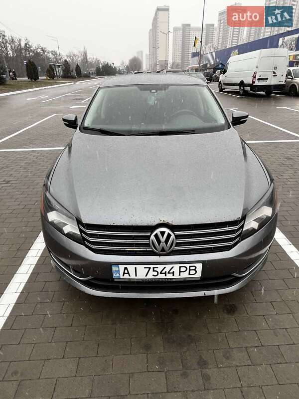 Седан Volkswagen Passat 2013 в Броварах