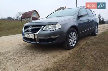 Універсал Volkswagen Passat 2005 в Хотині