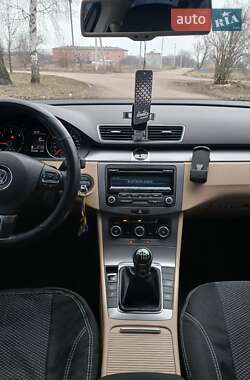 Универсал Volkswagen Passat 2013 в Бахмаче