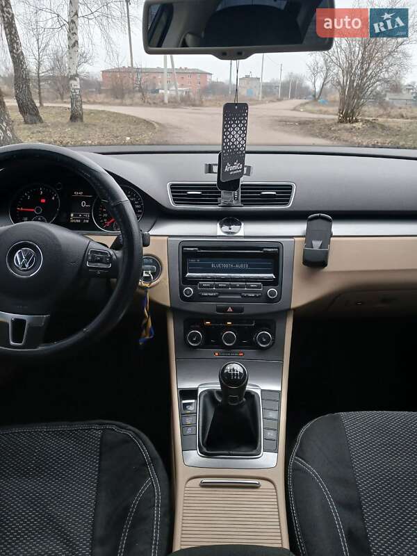 Универсал Volkswagen Passat 2013 в Бахмаче фото 8 Универсал Volkswagen Passat 2013 в Бахмаче