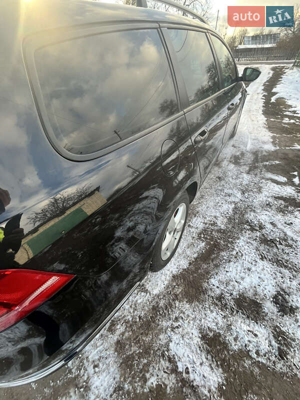 Универсал Volkswagen Passat 2011 в Камне-Каширском фото 13 Универсал Volkswagen Passat 2011 в Камне-Каширском