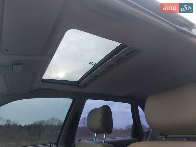 Седан Volkswagen Passat 1996 в Львові