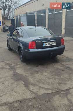 Седан Volkswagen Passat 1999 в Хмельницком