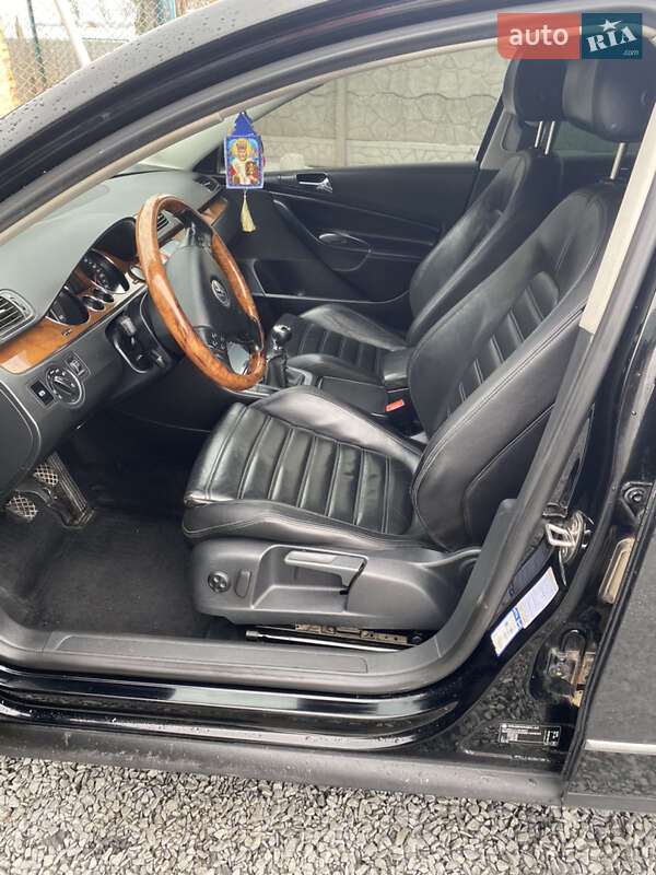 Универсал Volkswagen Passat 2008 в Здолбунове