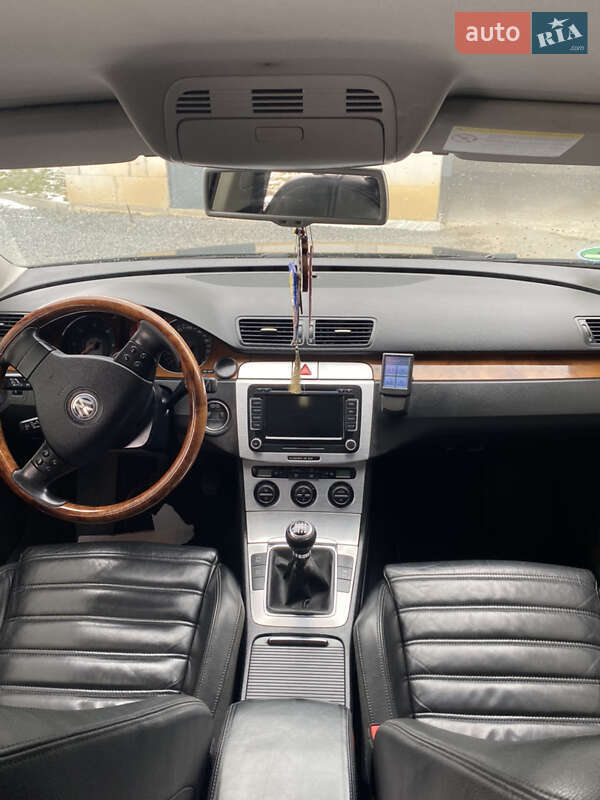 Универсал Volkswagen Passat 2008 в Здолбунове